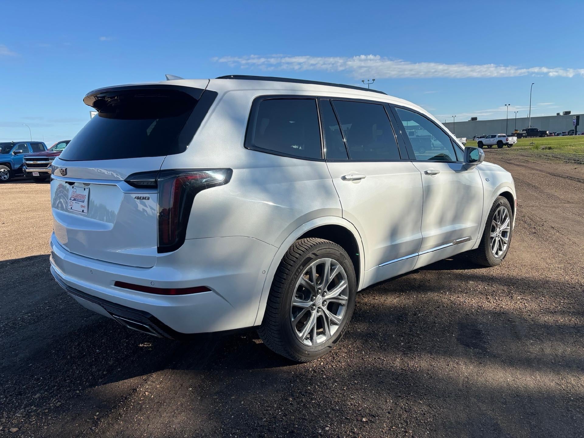 2020 Cadillac XT6 — interior view